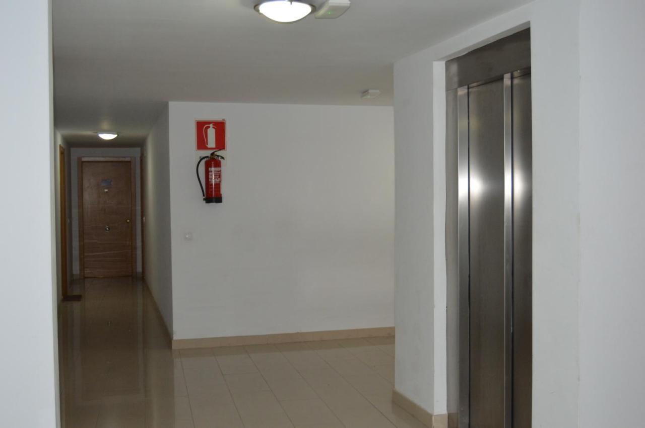 Bright, Modern Apartment In The Heart Of Arrecife エクステリア 写真